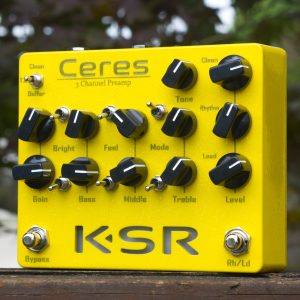 Ceres - Yellow Van Sam